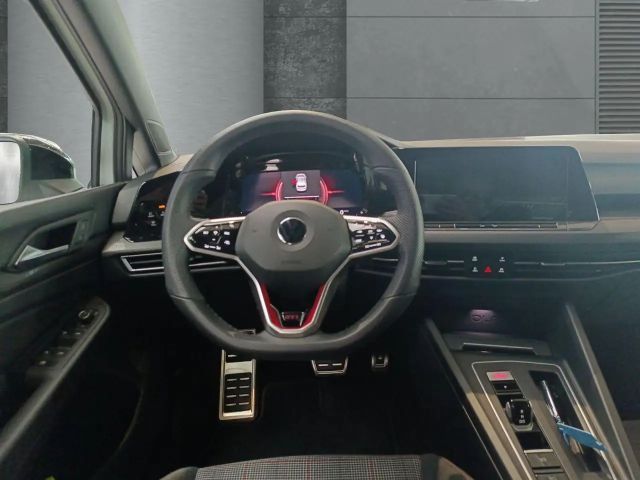 Volkswagen Golf 2.0 TSI DSG