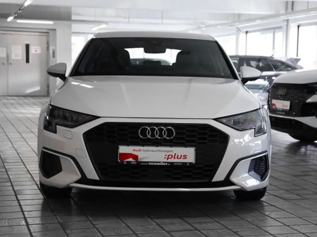 Audi A3 30 TFSI Sedan Sportback