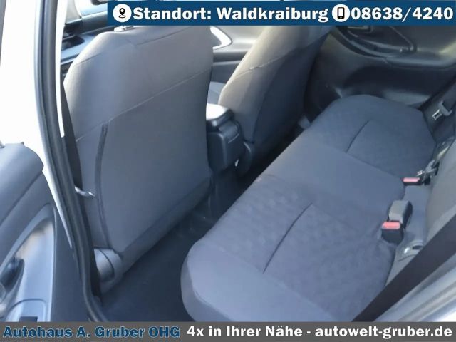 Mazda 2 Automatik Center-Line