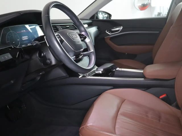 Audi e-tron 50