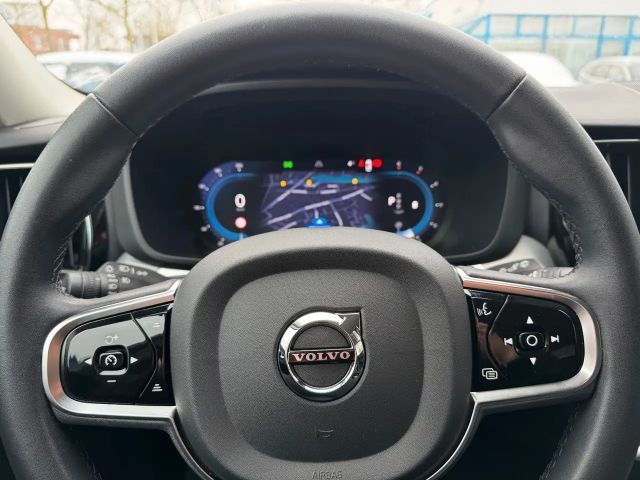 Volvo XC60 Dark Plus