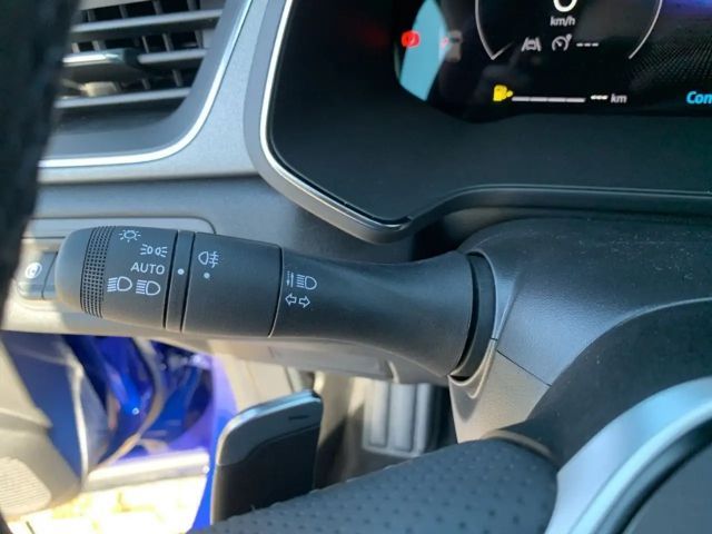 Renault Captur EDC Hybrid Techno