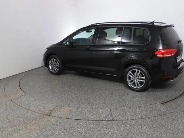 Volkswagen Touran DSG