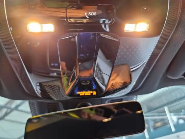 Mercedes-Benz EQE 350 AMG Line Sedan