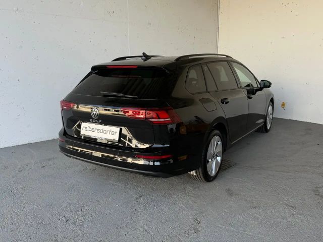Volkswagen Golf Business DSG Variant