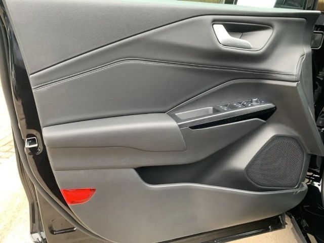 Ford Puma EcoBoost Titanium