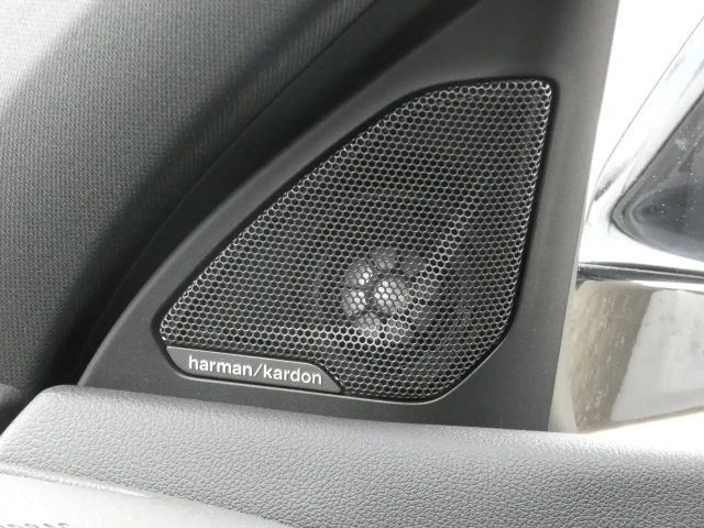 BMW 118 118d M-Sport Sedan