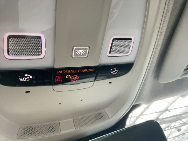 Volvo XC40 Dark Plus