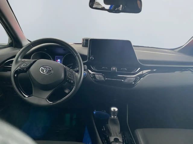 Toyota C-HR Hybride Team D