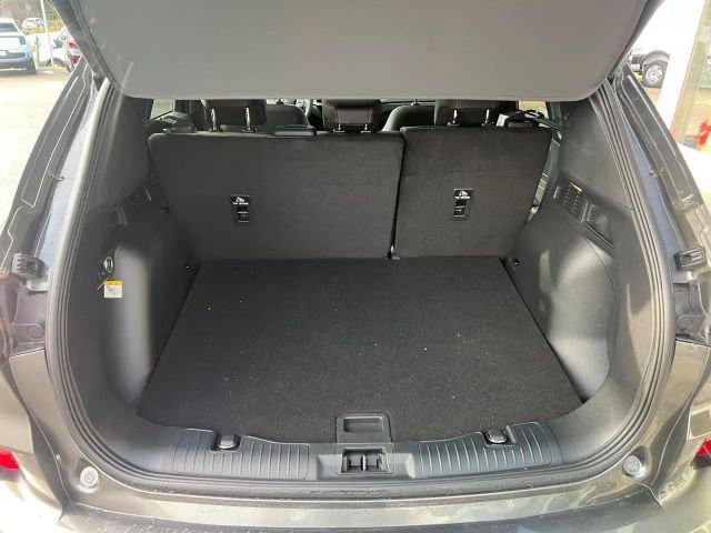 Ford Kuga Plug in Hybrid ST Line X