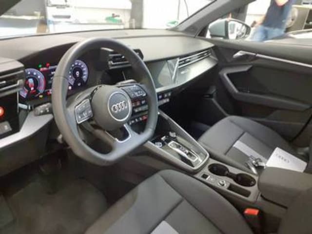 Audi A3 30 TFSI S-Tronic Sportback