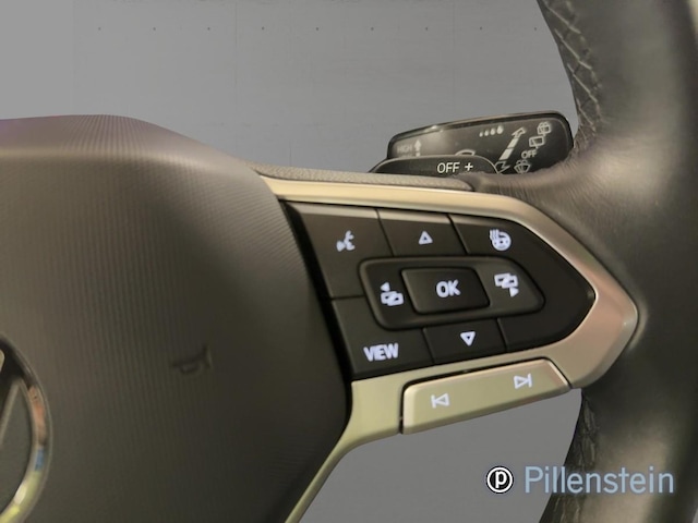 Volkswagen Golf 1.5 eTSI DSG