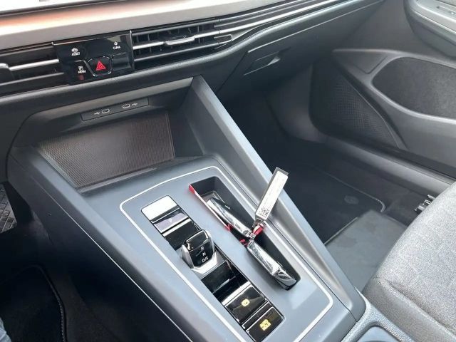 Volkswagen Golf DSG Life