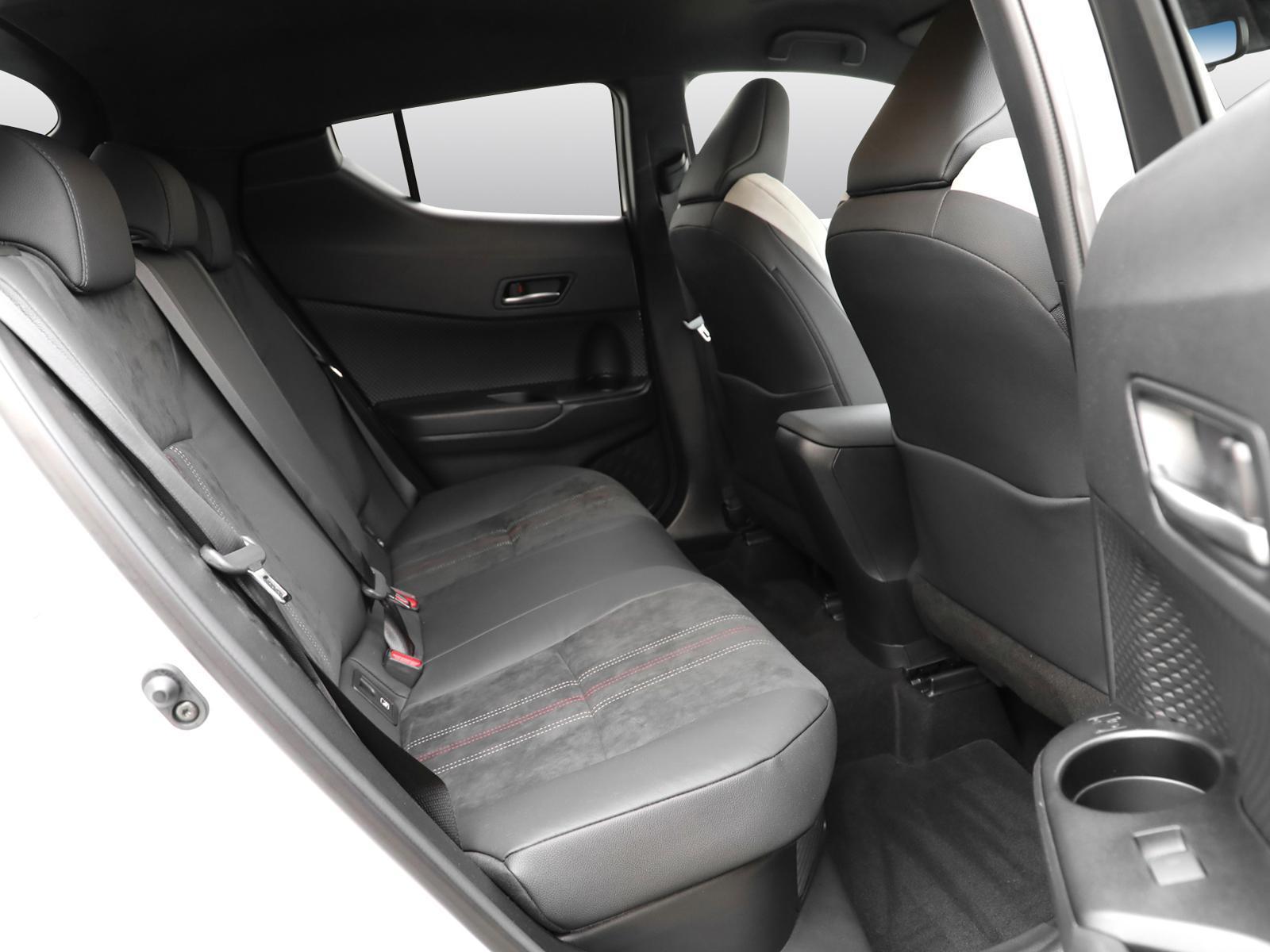 Toyota C-HR 5-deurs GR