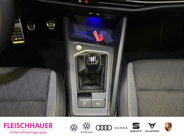 Volkswagen Golf 1.5 TSI Golf VIII