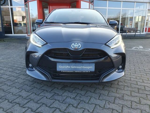 Toyota Yaris Hatchback Hybride VVT-i