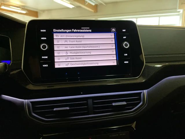 Volkswagen T-Cross 1.5 TSI BMT DSG R-Line