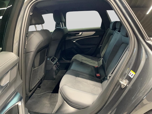 Audi S6 Avant Quattro