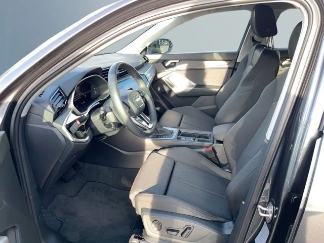 Audi Q3 35 TFSI S-Line