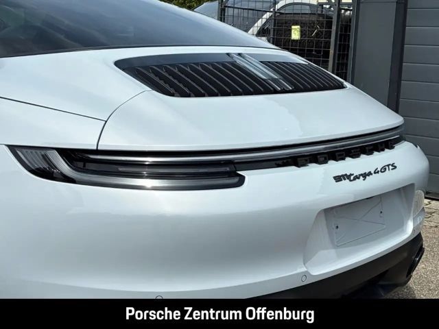 Porsche 992 4 Coupé GTS Targa