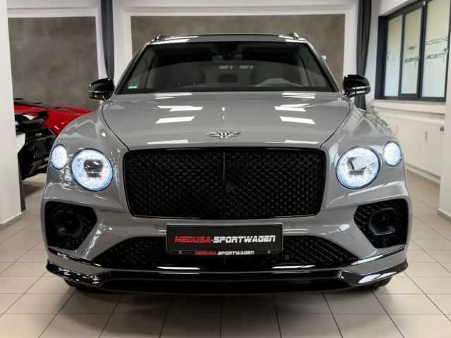 Bentley Bentayga V8