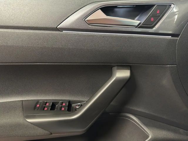 Volkswagen Polo 2.0 TSI DSG GTI