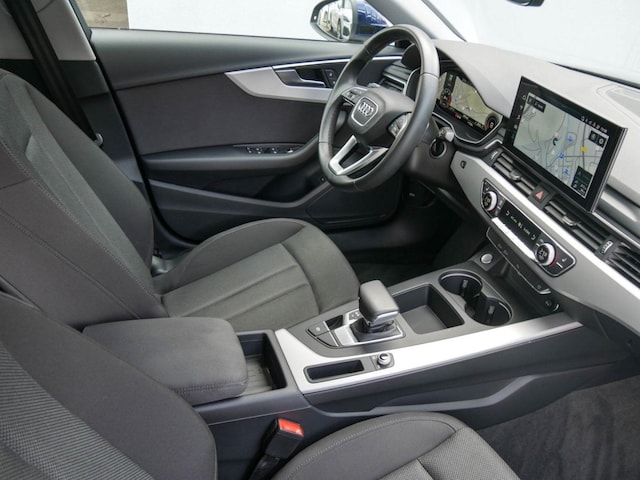 Audi A4 35 TFSI S-Tronic Sedan