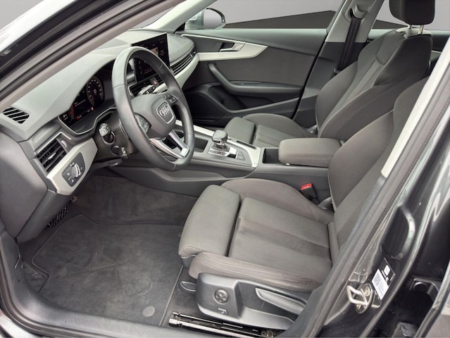Audi A4 40 TFSI Avant S-Line S-Tronic