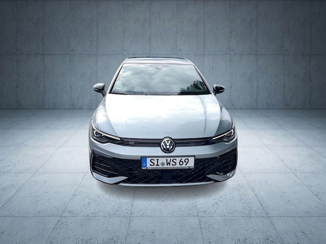 Volkswagen Golf DSG R-Line