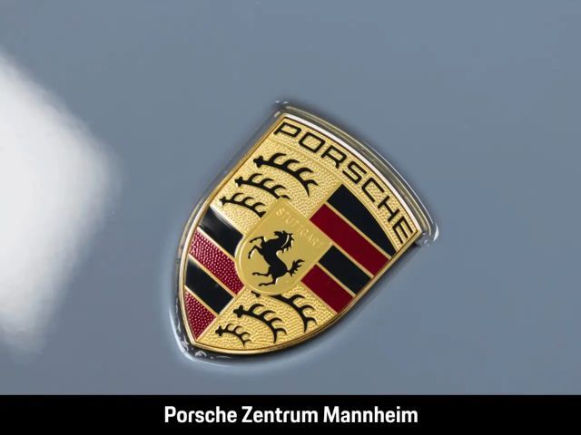 Porsche 992 4 Coupé GTS Targa