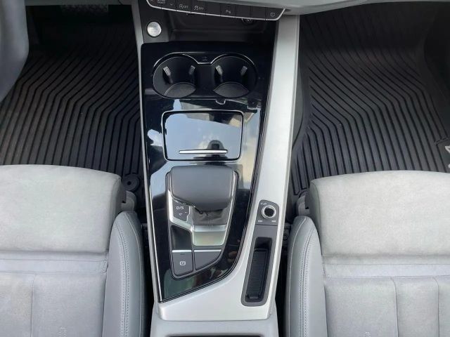 Audi A4 40 TDI Avant S-Line