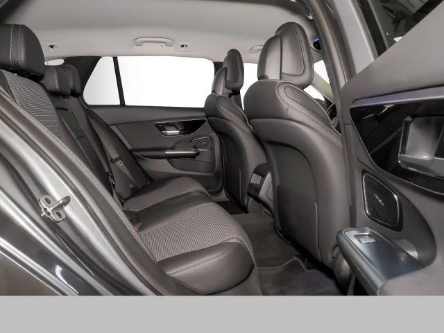 Mercedes-Benz C 200 AVANTGARDE C 200 d Estate