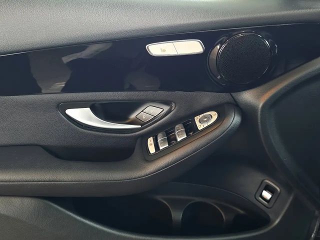 Mercedes-Benz GLC 300 4MATIC