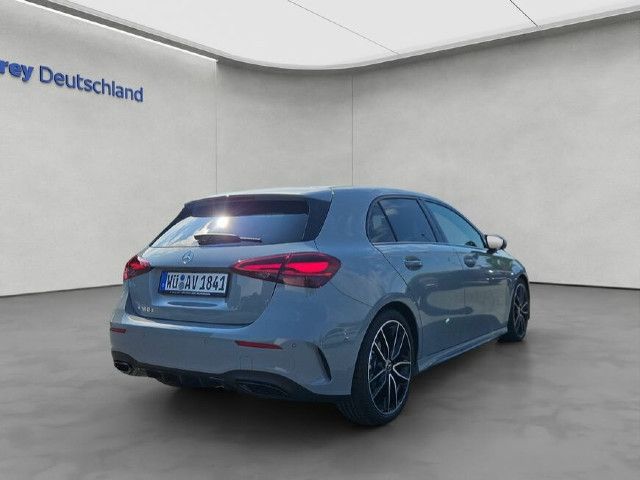 Mercedes-Benz A 180 A 180 d