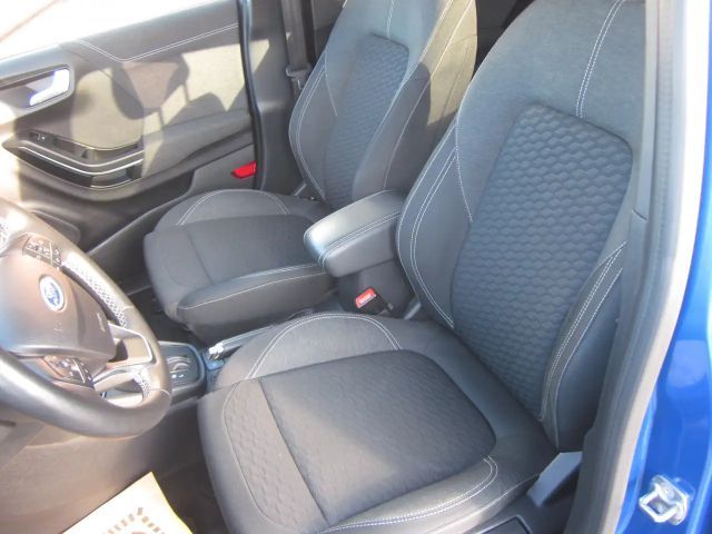 Ford Puma EcoBoost Titanium