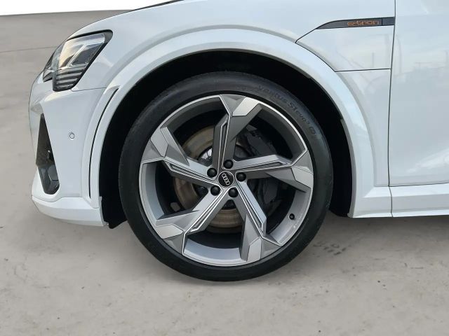 Audi e-tron Ambiente