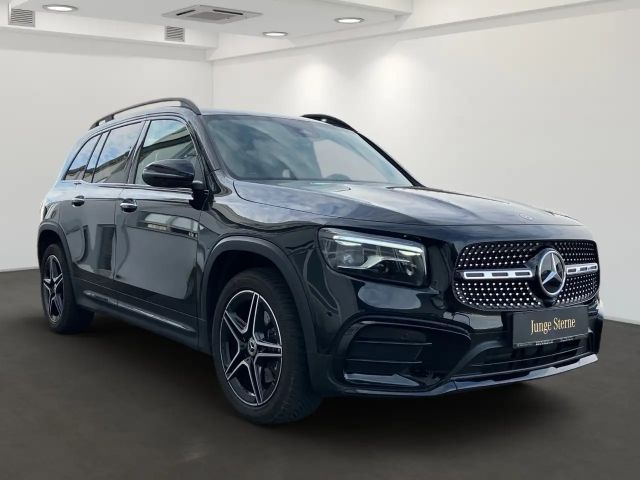 Mercedes-Benz GLB 200 4MATIC AMG Line GLB 200 d