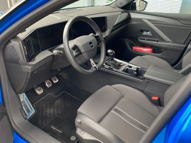 Opel Astra GS-Line Grand Sport