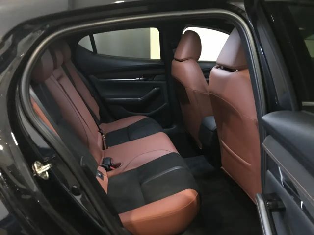 Mazda 3 SkyActiv e-Skyactiv