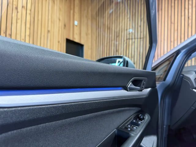 Volkswagen Golf DSG Variant