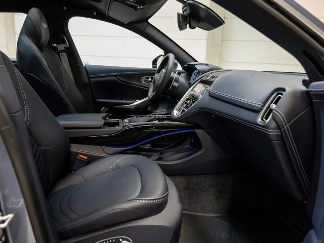 Aston Martin DBX Concours Blue Dark Knight