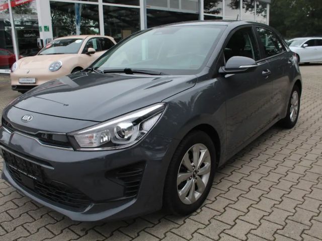 Kia Rio Vision
