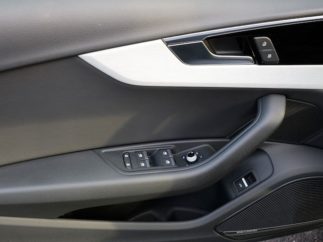 Audi A4 45 TFSI Avant Quattro S-Tronic