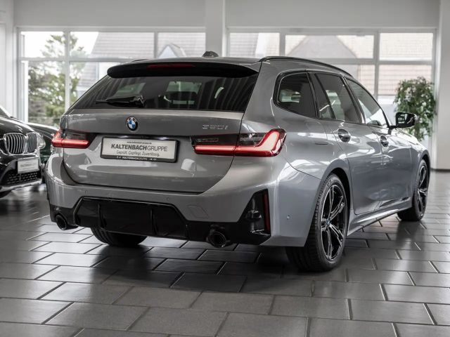 BMW 320 320i M-Sport Touring