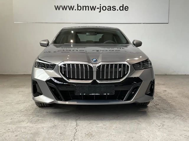 BMW i5 Sedan