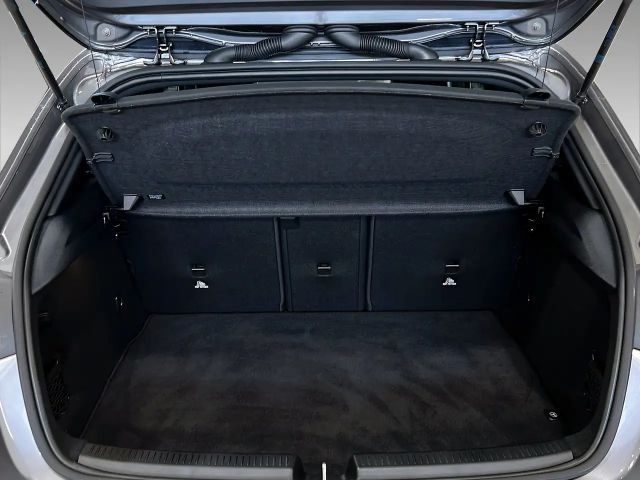 Mercedes-Benz A 220 4MATIC Progressive