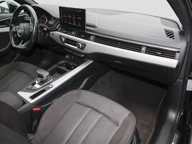 Audi A4 35 TFSI Avant S-Tronic