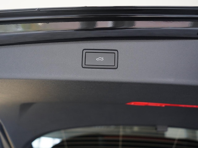 Volkswagen Tiguan R-Line Style