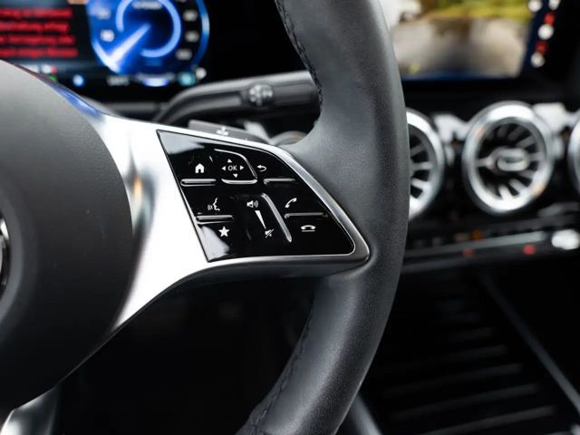 Mercedes-Benz EQA 350 4MATIC Progressive