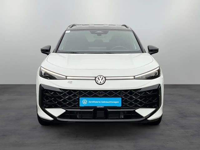 Volkswagen T-Roc 1.5 eTSI DSG IQ.Drive R-Line